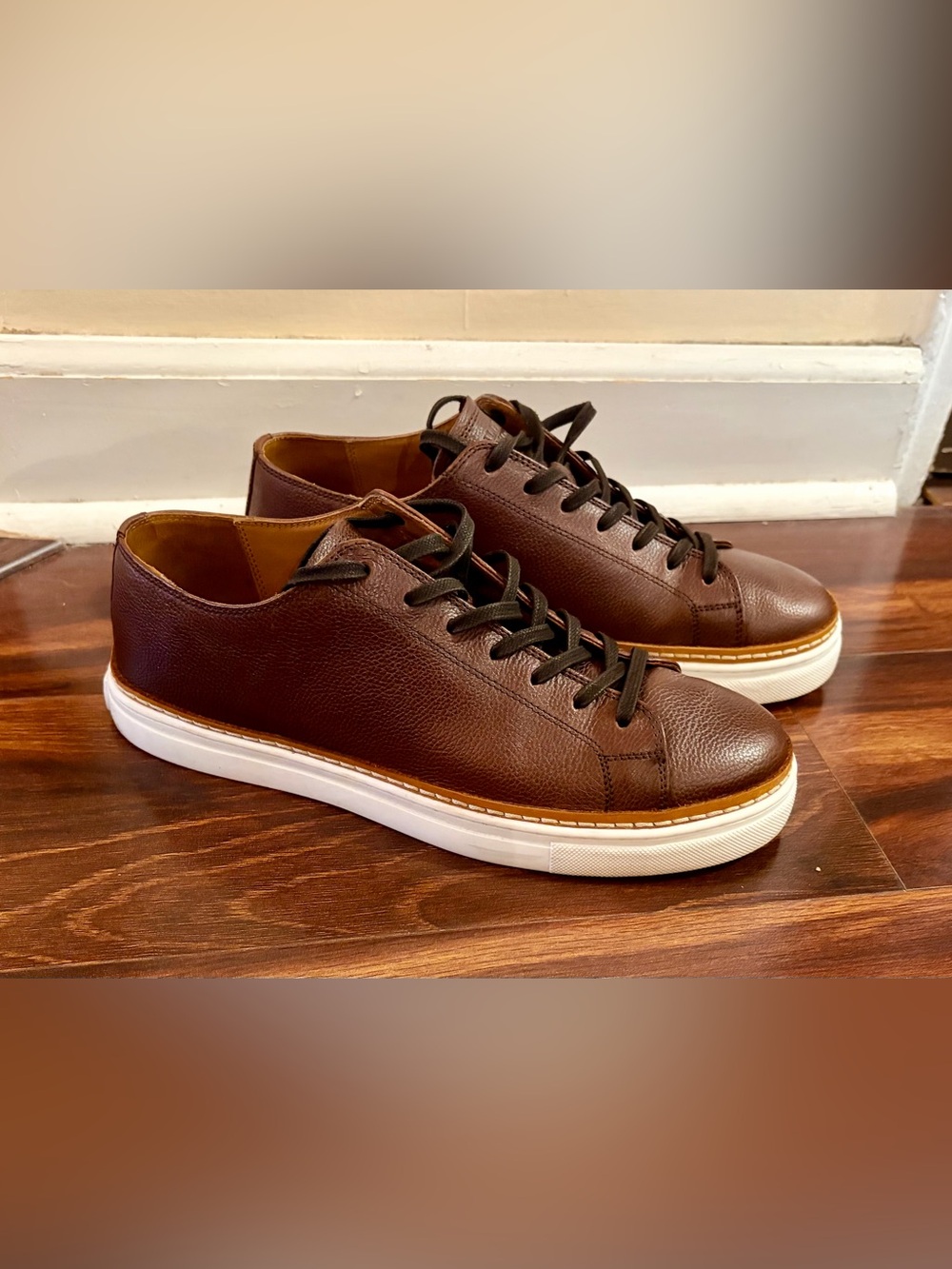 Allen Edmonds Lace-up Sneaker Men's Brown & White - Size 9.5D